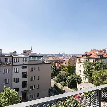 Jt'S Apartments Korunni Str. Прага Екстер'єр фото